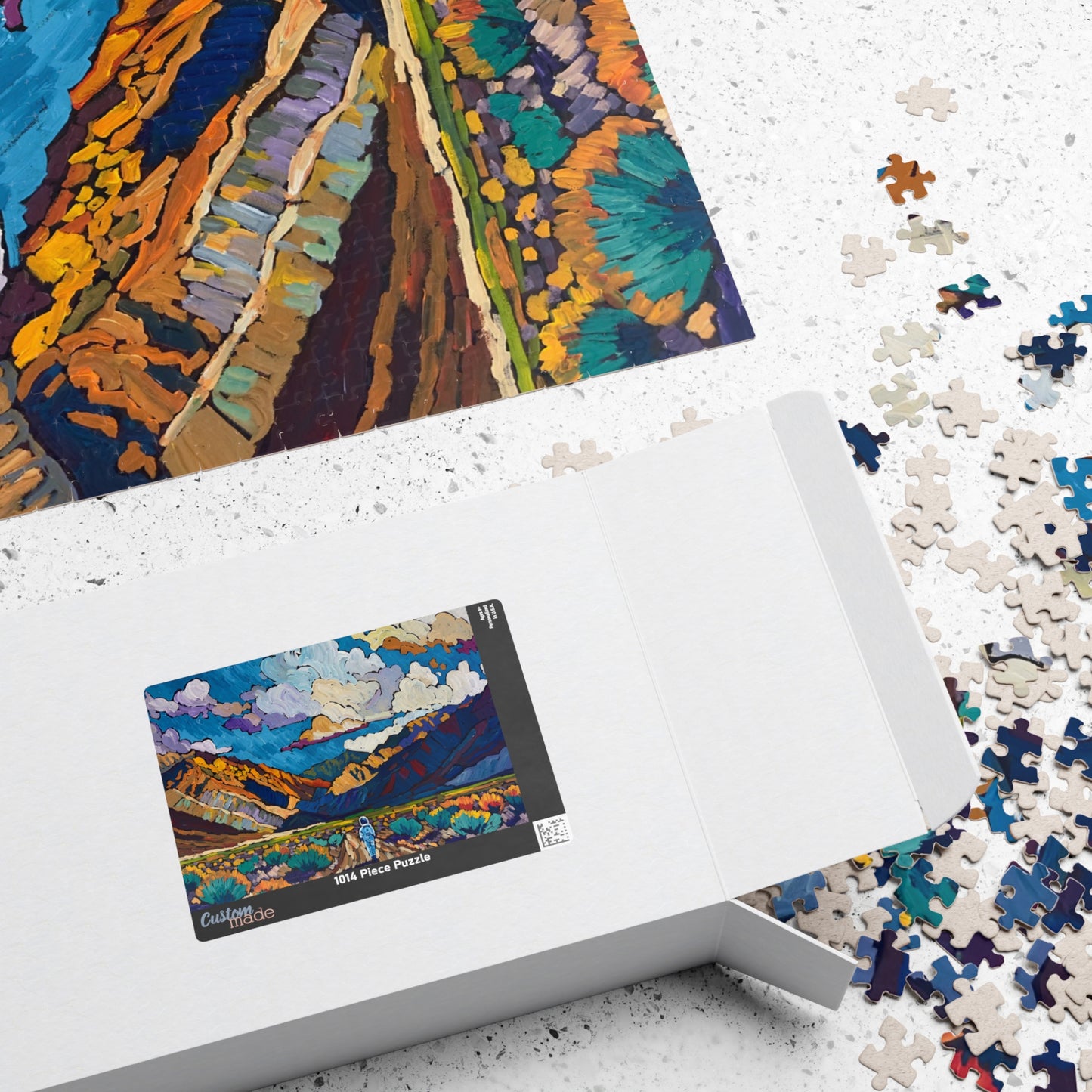 Astronaut Alice Explore Death Valley (252, 500, 1014-piece)